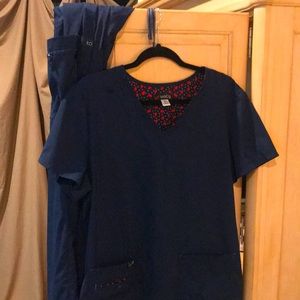 Koi scrubs Navy